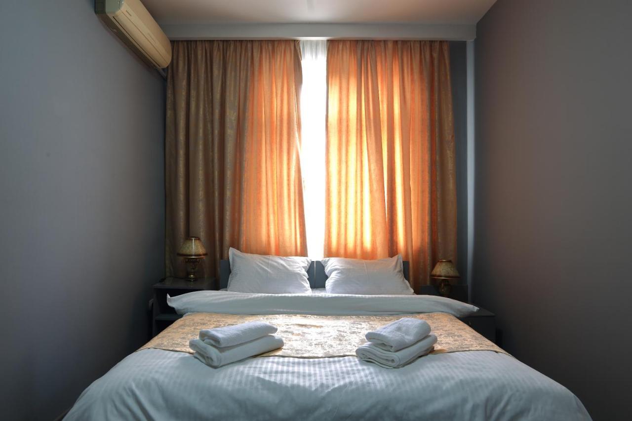 Hotel Evita Tashkent Ngoại thất bức ảnh