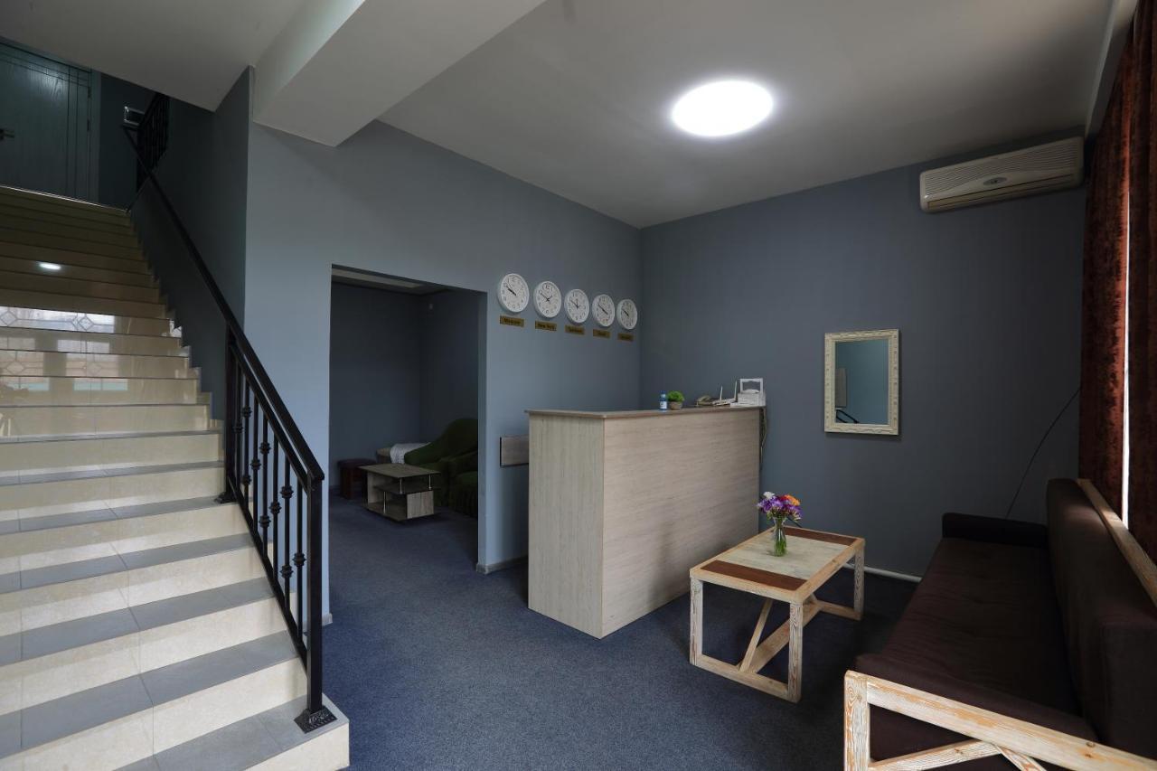 Hotel Evita Tashkent Ngoại thất bức ảnh